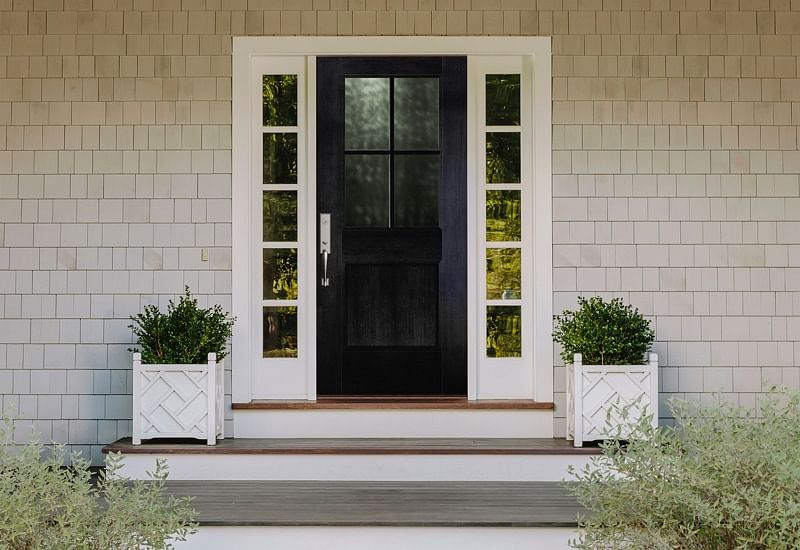 Black Front Door Ideas To Up Your Curb, How To Install A Front Door With Two Sidelights