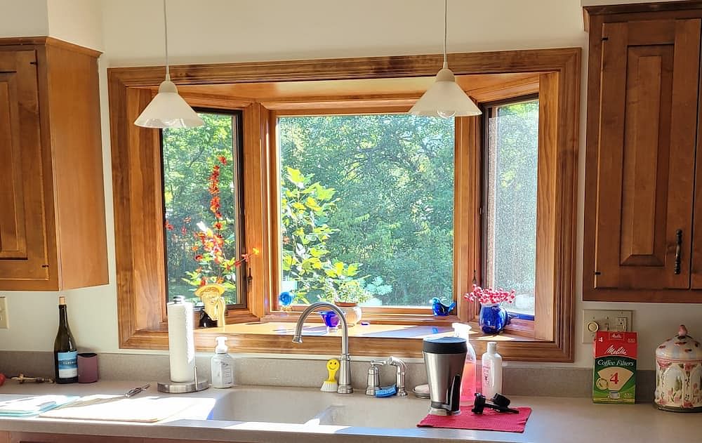 Sink Bay Window Brightens Kitchen